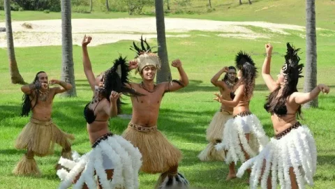 7. Ver un espectáculo de danzas Rapa Nui